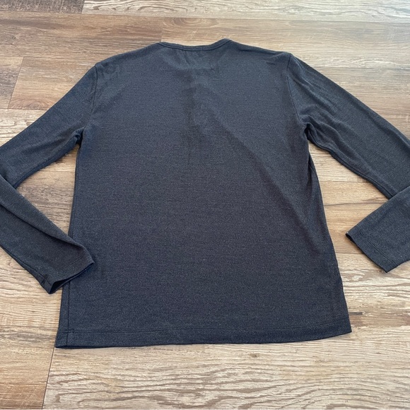 Theory charcoal Henley shirt S - Picture 3 of 8